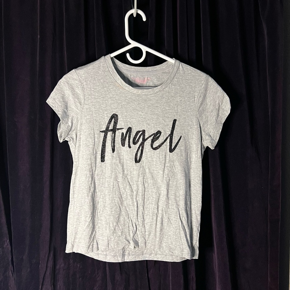 VICTORIA’S SECRET, SHORT SLEEVE T-SHIRT, LIGHT GRAY ‘ANGEL’